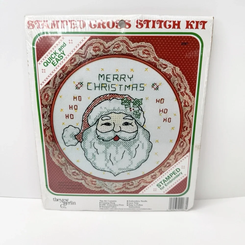 Vintage The New Berlin Co. Stamped Cross Stitch Hoop Kit Merry Christmas Santa